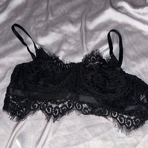 Black lace bralette size Medium